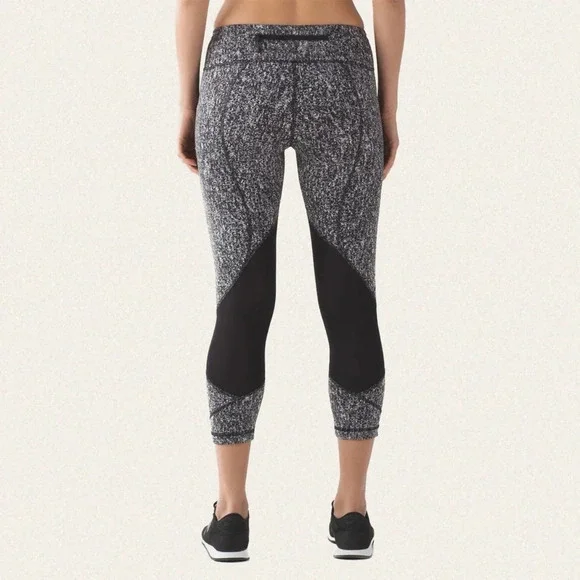 Lululemon Pace Rival Crop - Picture 4 of 10